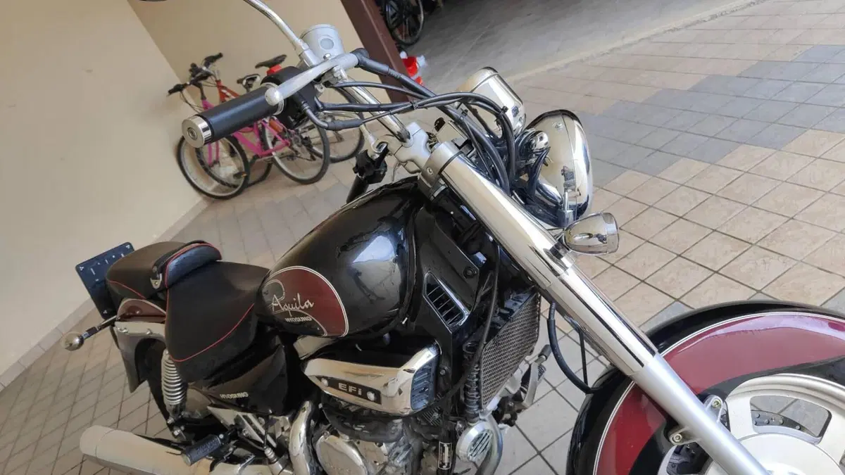 Hyosung Aquila 250 GV (2004 - 16) 