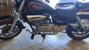 Hyosung Aquila 250 GV (2004 - 16)  (8)