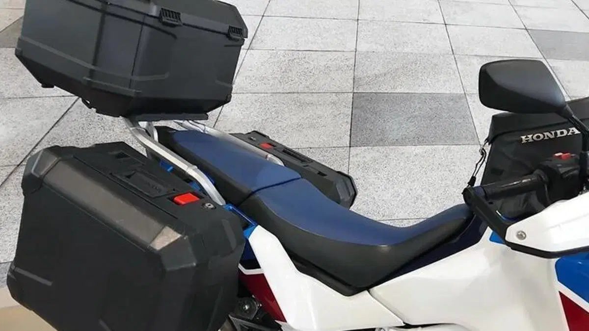 Honda Africa Twin CRF 1100L (2020 - 21)  (9)