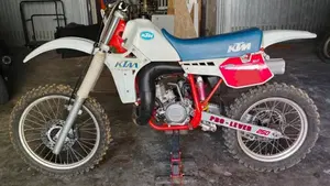 KTM  