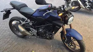 Honda CB 300 R (2022 - 26)  (5)