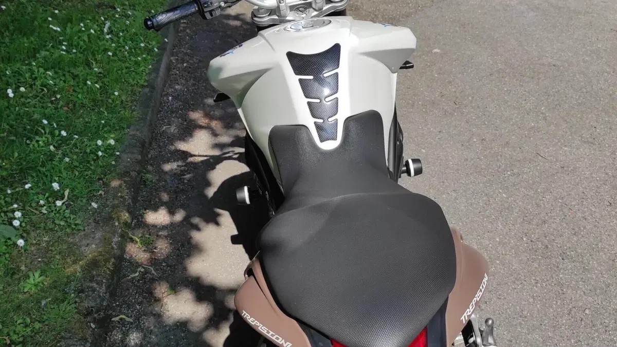 MV Agusta Brutale 675 EAS (2011 - 14)  (5)