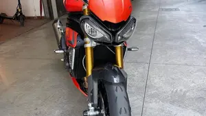 Triumph Speed Triple 1200 RS (2021 - 24) 