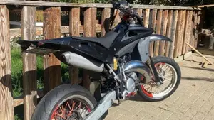 Husqvarna SM 125 (2007)  (3)