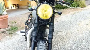 Triumph Bonneville SE (2009 - 13)  (8)