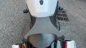 Honda CB 750 Hornet (2023 - 24)  (6)