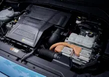 Batterie mild hybrid, piccole ma carissime: il ricambio originale può superare i 2.000 euro
