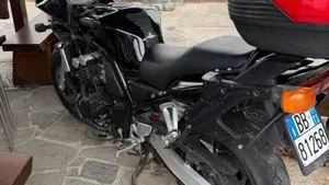 Yamaha   (2)