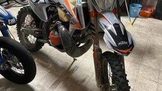 KTM 300 EXC E TPI (2018) usata