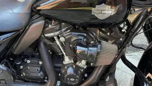Harley-Davidson Street Glide Special (2021 - 23)  (7)