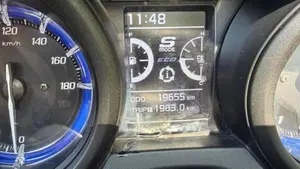Yamaha T-Max 560 (2020 - 21)  (7)