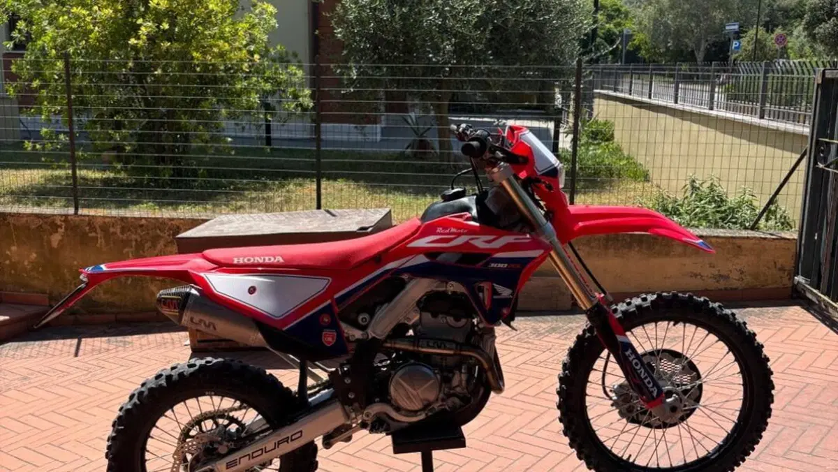 Honda CRF 300RX Enduro (2022) 