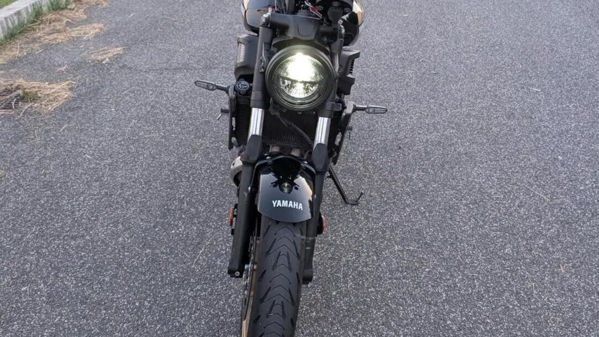 Yamaha XSR 700 (2022 - 26)  (3)
