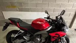 Aprilia Tuono 660 (2021 - 25)  (5)