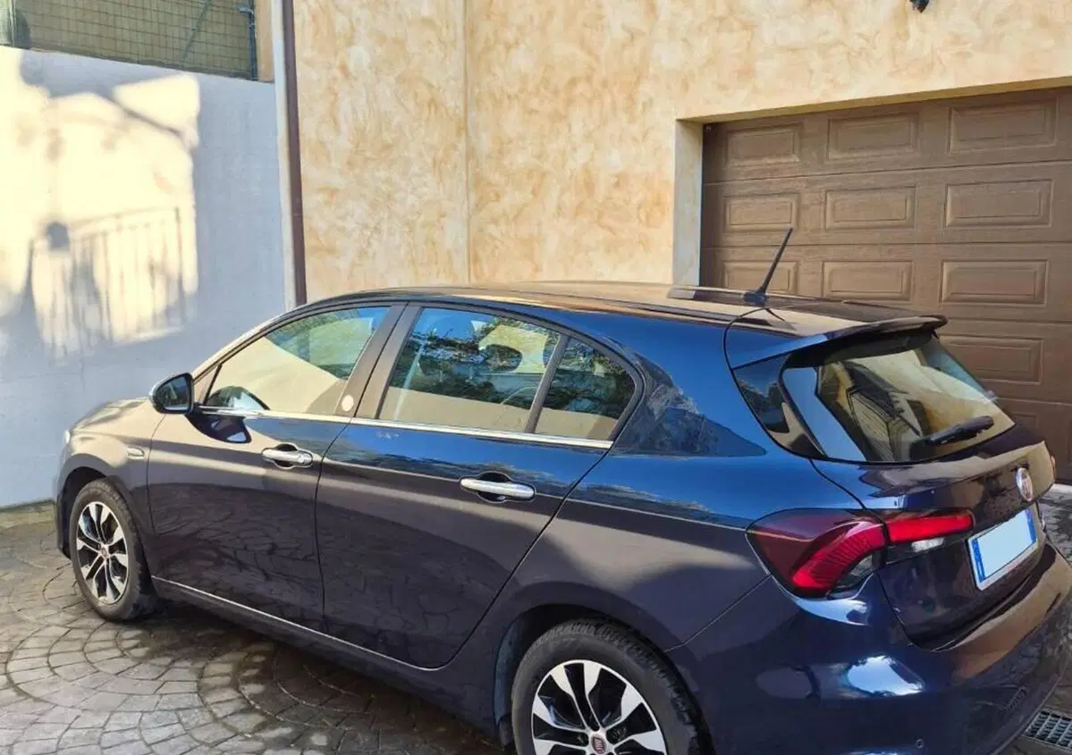 Fiat Tipo Tipo 1.3 Mjt S&S 5 porte Mirror (3)