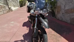 Moto Guzzi V85 TT Travel (2021 - 23) 