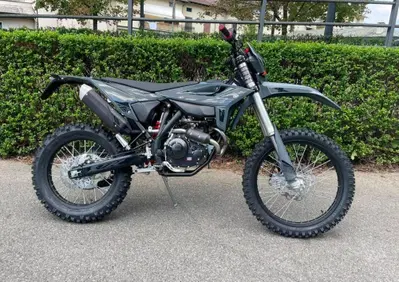 Betamotor RR 125 4T Enduro T - X Special Edition (2025 - 26) - Annuncio 10068319