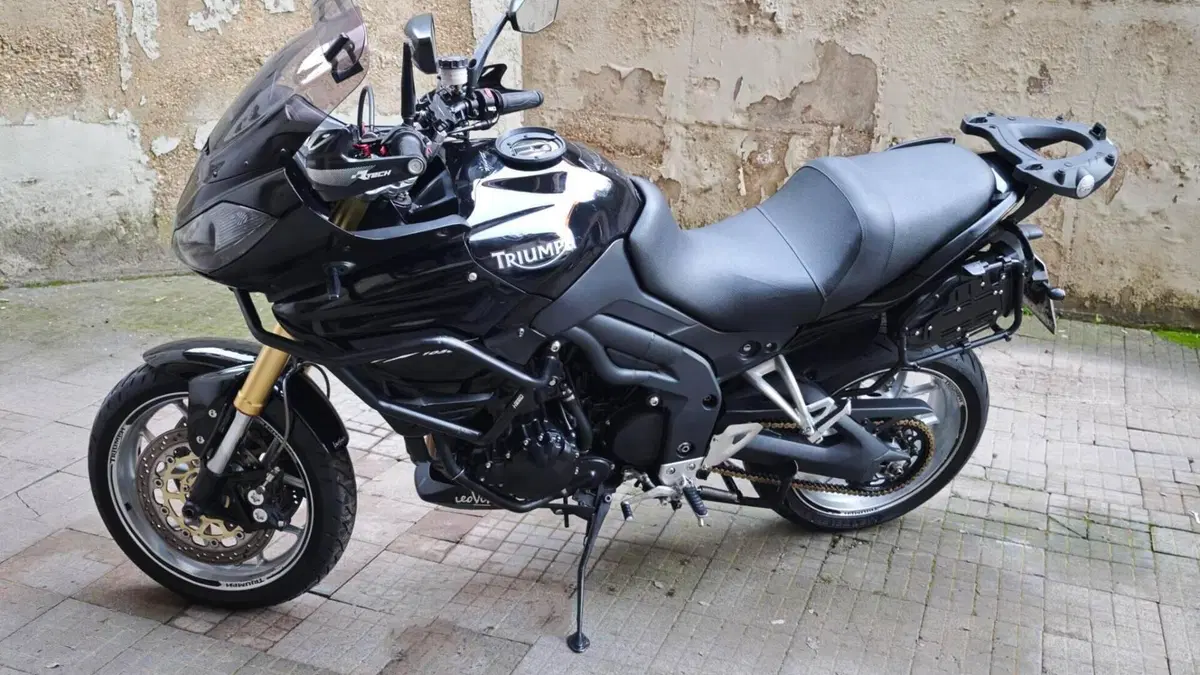 Triumph Tiger 1050 (2006 - 12) 