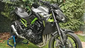 Kawasaki Z 900 (2017 - 18)  (3)
