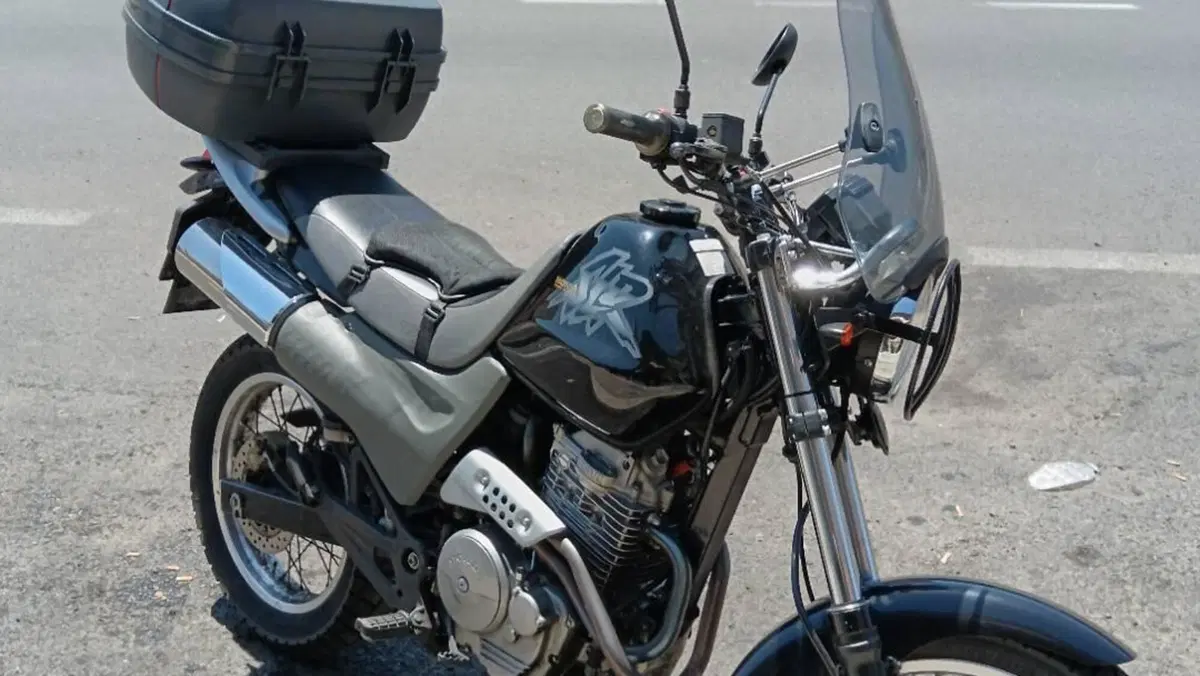 Honda SLR 650 