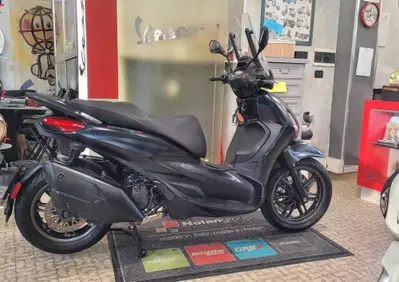Piaggio Beverly 400 ABS-ASR (2021 - 24) - Annuncio 10068397
