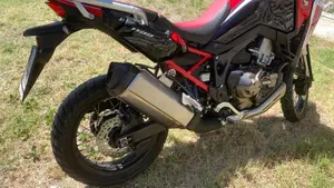 Honda Africa Twin CRF 1100L DCT (2020 - 21)  (2)