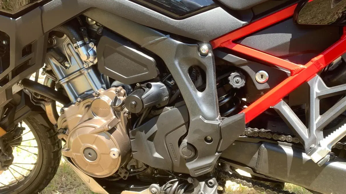 Honda Africa Twin CRF 1100L DCT (2020 - 21)  (7)