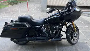 Harley-Davidson Road Glide ST (2022 - 23) 