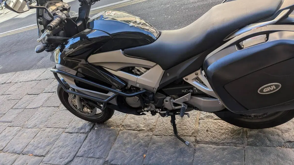 Honda Crossrunner ABS (2010 - 14)  (10)