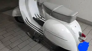 Piaggio   (2)