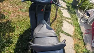 Piaggio Super Hexagon GTX 180  (3)