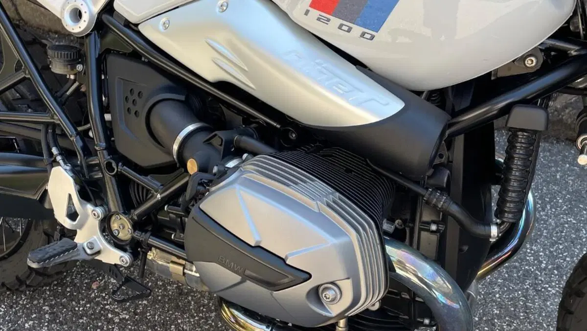 Bmw R nineT Urban GS (2021 - 24)  (2)