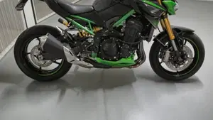 Kawasaki Z 900 SE (2022 - 24) 