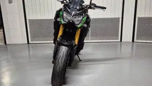 Kawasaki Z 900 SE (2022 - 24)  (4)