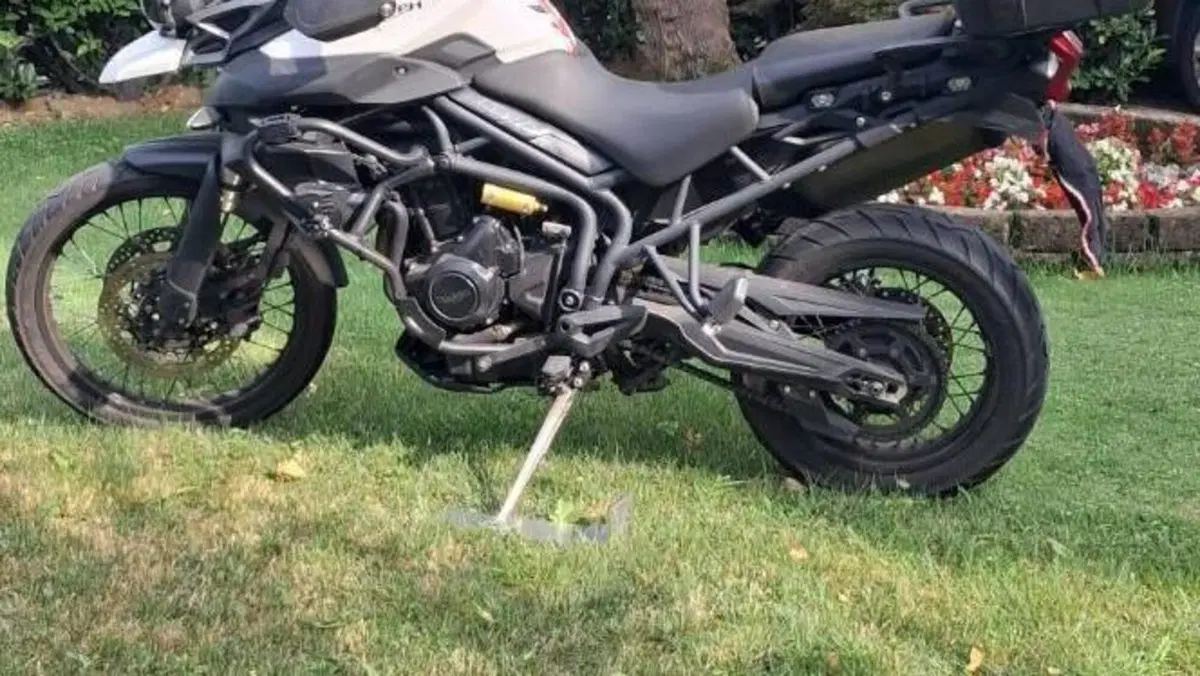 Triumph Tiger 800 XC (2017 - 18)  (2)