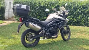 Triumph Tiger 800 XC (2017 - 18)  (4)