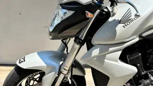 Honda CB 1000 R (2008 - 10)  (6)