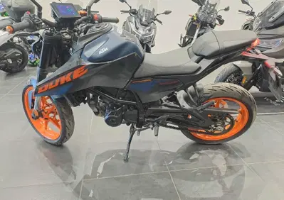 KTM 125 Duke (2024 - 25) - Annuncio 10068578