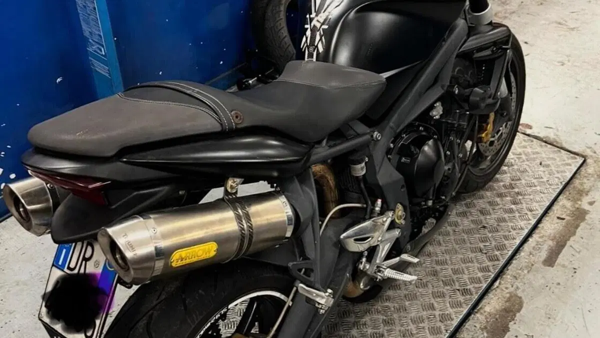 Triumph Street Triple (2007 - 12) 
