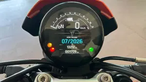 Triumph Trident 660 (2021 - 24)  (5)