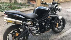 Triumph Street Triple (2007 - 12)  (3)