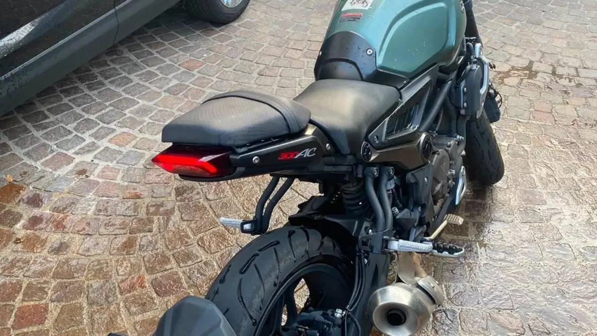 Voge Trofeo 300AC (2020)  (2)
