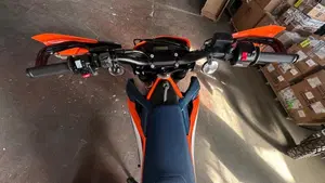KTM 690 SMC R (2023 - 25)  (4)