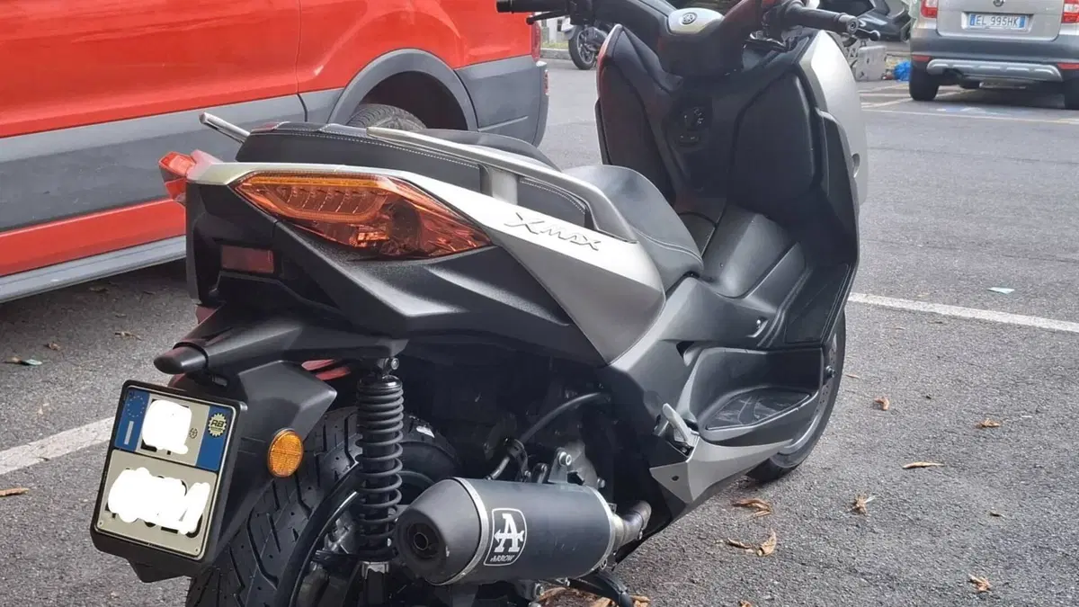Yamaha X-Max 300 ABS (2017 - 20)  (6)