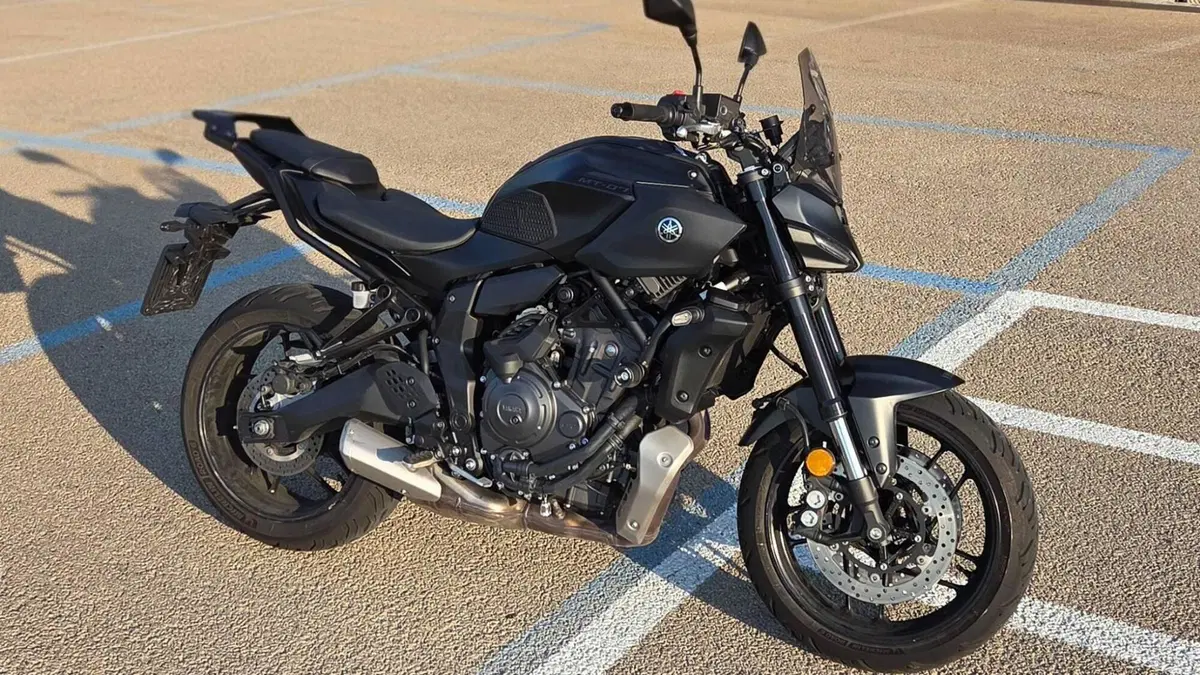 Yamaha MT-07 Y-AMT (2025 - 26)  (5)