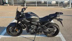 Yamaha MT-07 Y-AMT (2025 - 26)  (3)