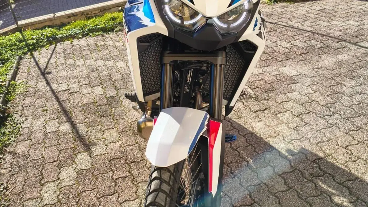 Honda Africa Twin CRF 1100L ES (2024 - 26)  (7)