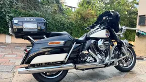 Harley-Davidson Electra Glide Police (2015 - 16) - FLHTP  (4)