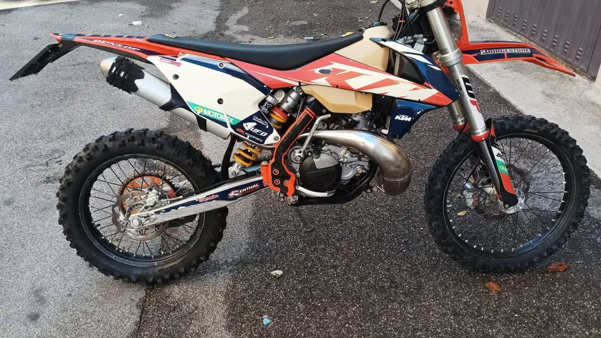 KTM 250 EXC TPI (2018)  (4)