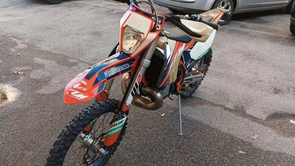 KTM 250 EXC TPI (2018)  (3)